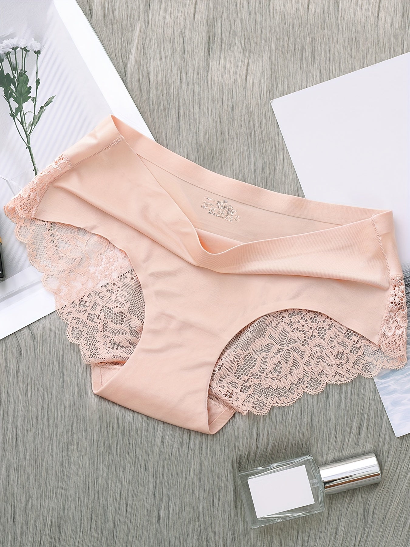 5pcs Comfy Chic Seamless Briefs - Semi-Sheer, Scallop Trim, Soft Stretch Fabric, Breathable, Moisture-Wicking, Everyday Wear - Women's Lingerie & Underwear Essentials