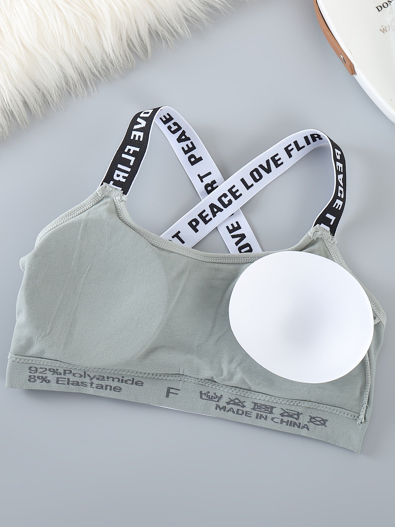 Comfortable And Breathable Set of 4 Lettered Sports Bras, Sleeveless Round Neck Activewear - Shockproof Running And Yoga Sports Underwear, Padded Wireless Women's Lingerie And Multi-Pack Sports Bras