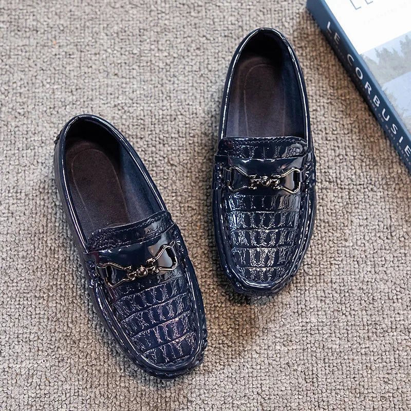 Boys Leather Shoes Round-toe Flat Soft Kids Fashion Casual Loafers Glossy Metal Buckle Children Moccasins Non-slip Britain Style