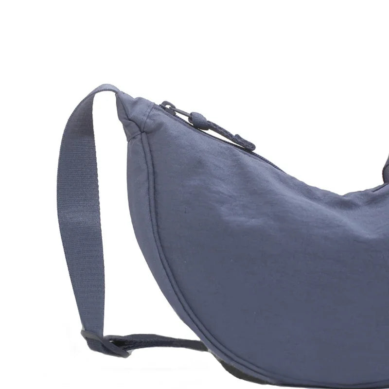 New Simple and Casual Solid Color Nylon Large Capacity Women's Dumpling Bag Shoulder Bag for Travel and Commuting