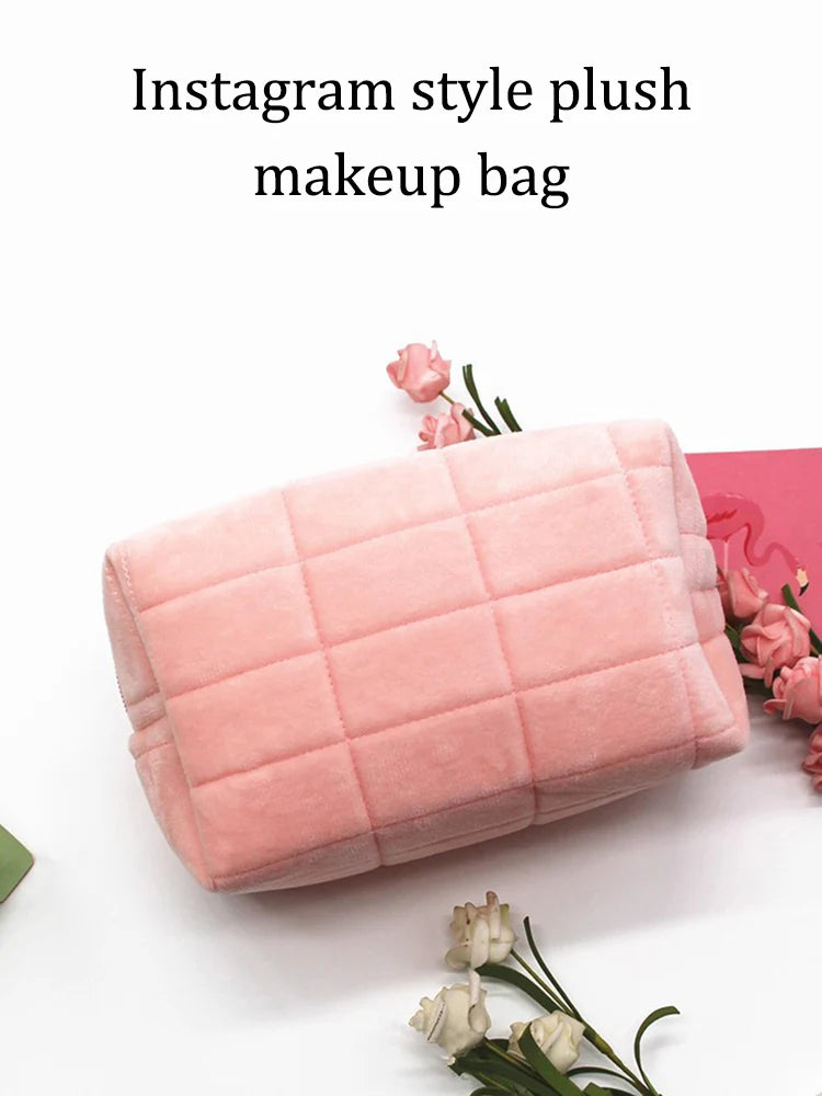 Cute Plush Makeup Bag for Women Portable Travel Small Cosmetic Bags Solid Color Zipper Toiletry Bag Washing Pouch Storage Bags