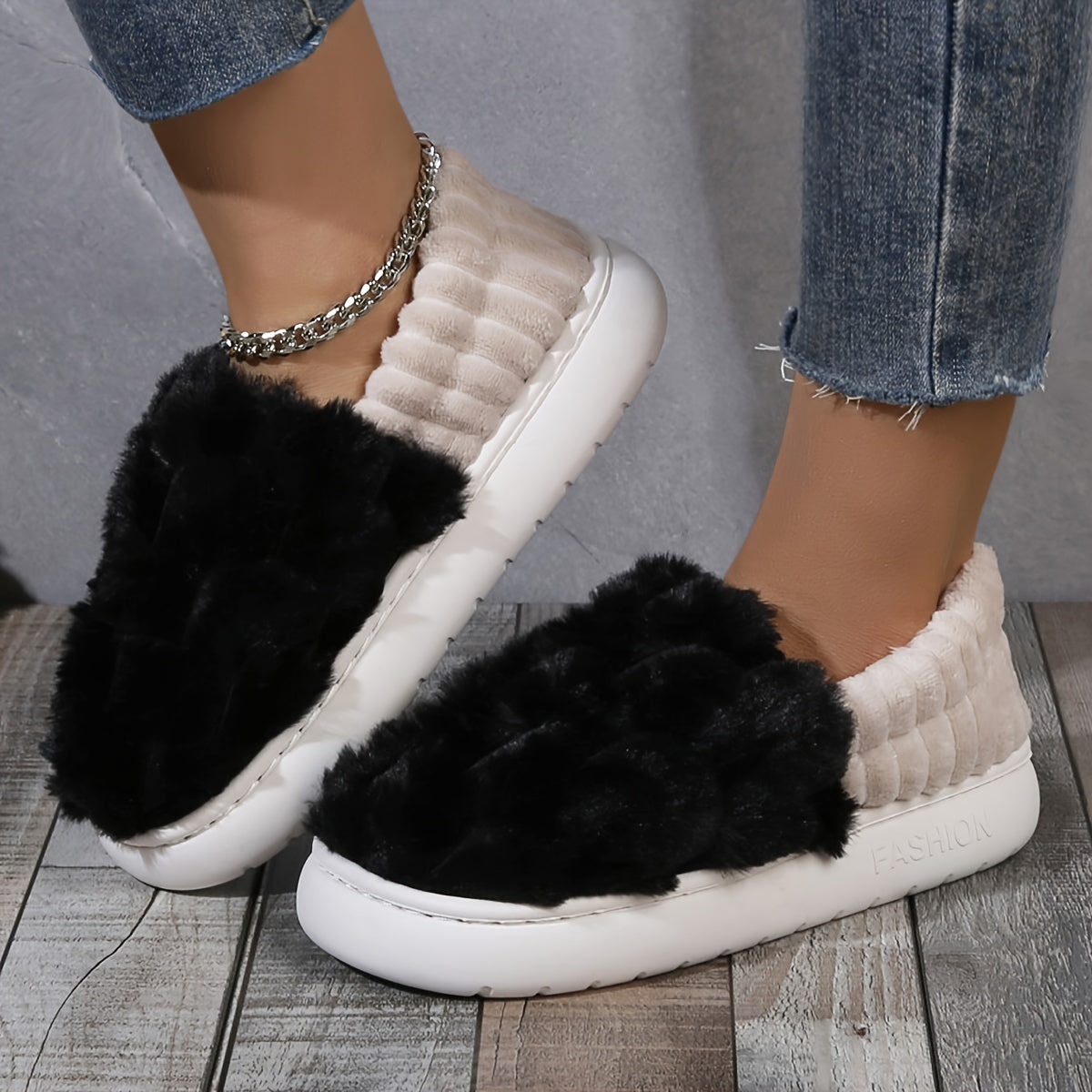 Cozy Faux Fur Slippers - Soft Fabric Lined, Rubber Sole, Comfortable Indoor Shoes for Home, Casual Slip-On Design with Plush Interior