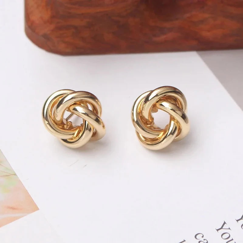 Gold Color Twisted Wire Geometric Earring Stud For Women Silver Color Simple Design Fashion Girl Post Earring Daily Wear Jewelry