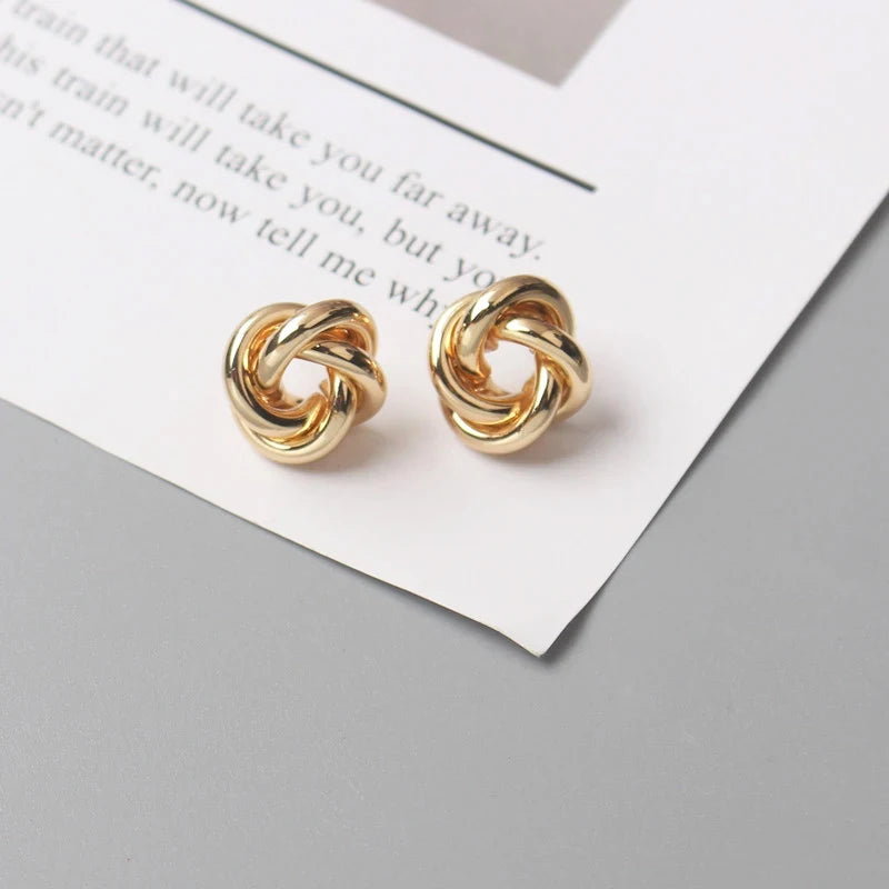 Gold Color Twisted Wire Geometric Earring Stud For Women Silver Color Simple Design Fashion Girl Post Earring Daily Wear Jewelry