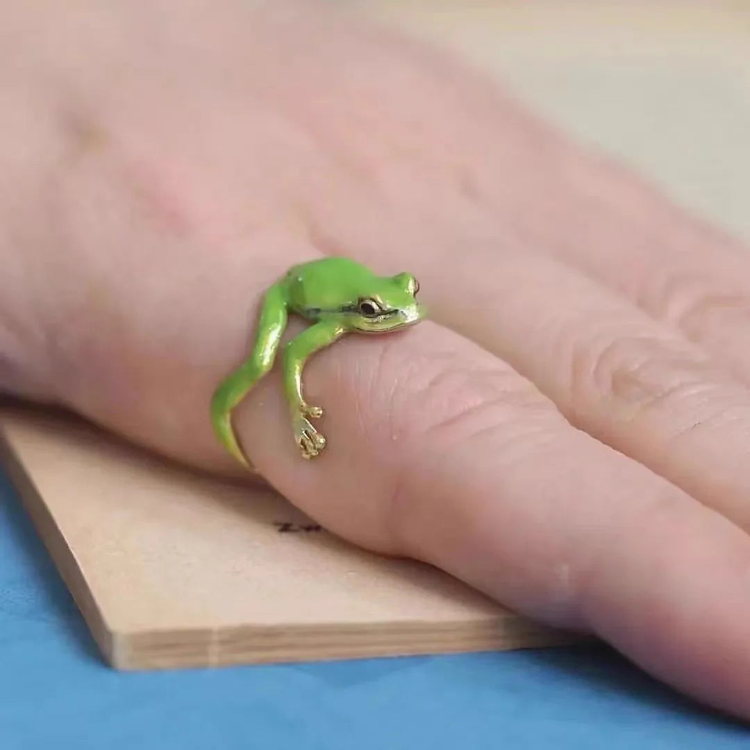 Tree frog ring, green quirky frog ring, niche design, blue frog ring, adjustable ring opening