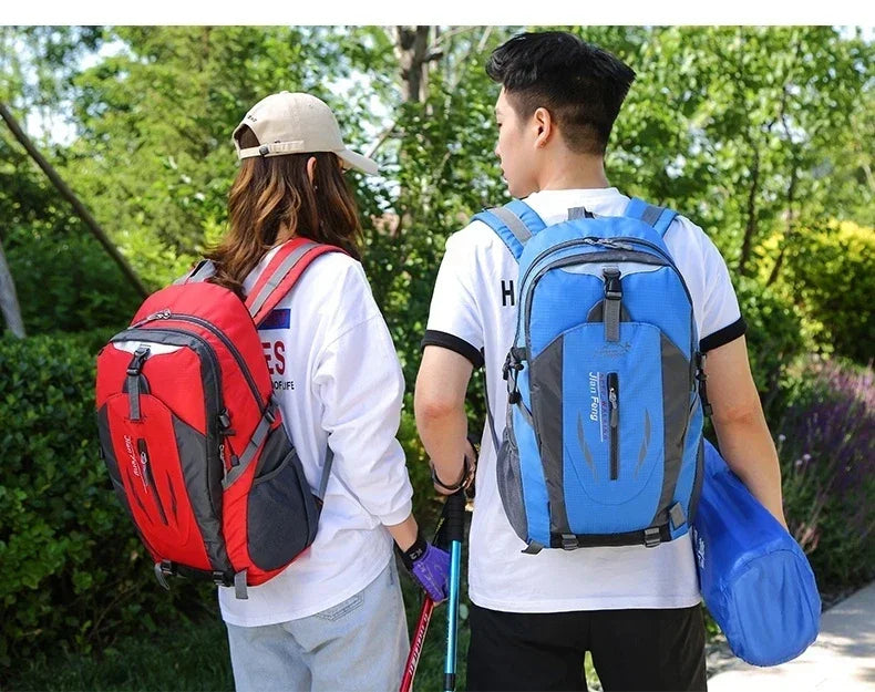 Outdoor Travel Backpack Fashion Hiking Backpacks Men Climbing Travel Backpack Classic Sport Travel Backpacks