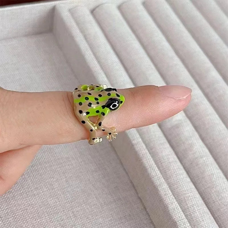 Tree frog ring, green quirky frog ring, niche design, blue frog ring, adjustable ring opening