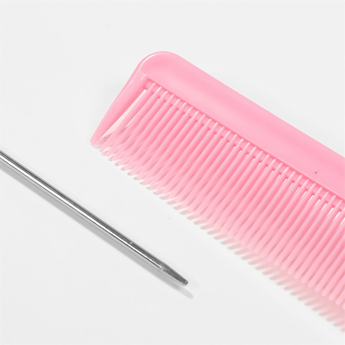 Professional Pointed Tail Hair Comb Anti-Static Hair Dye Brush Barber Steel Needle Comb Salon Barber Hairdressing Accessories