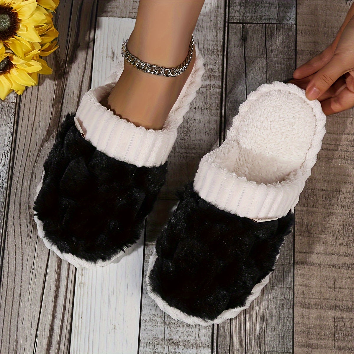 Cozy Faux Fur Slippers - Soft Fabric Lined, Rubber Sole, Comfortable Indoor Shoes for Home, Casual Slip-On Design with Plush Interior
